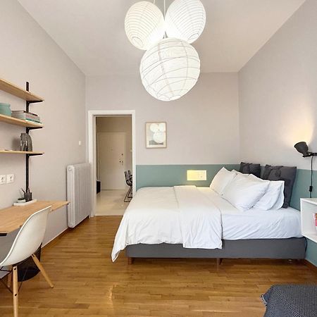 The Cucuwow Apartment Атина Екстериор снимка