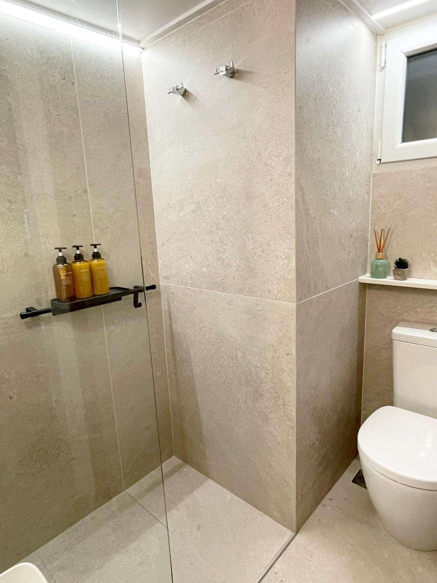 The Cucuwow Apartment Атина Екстериор снимка