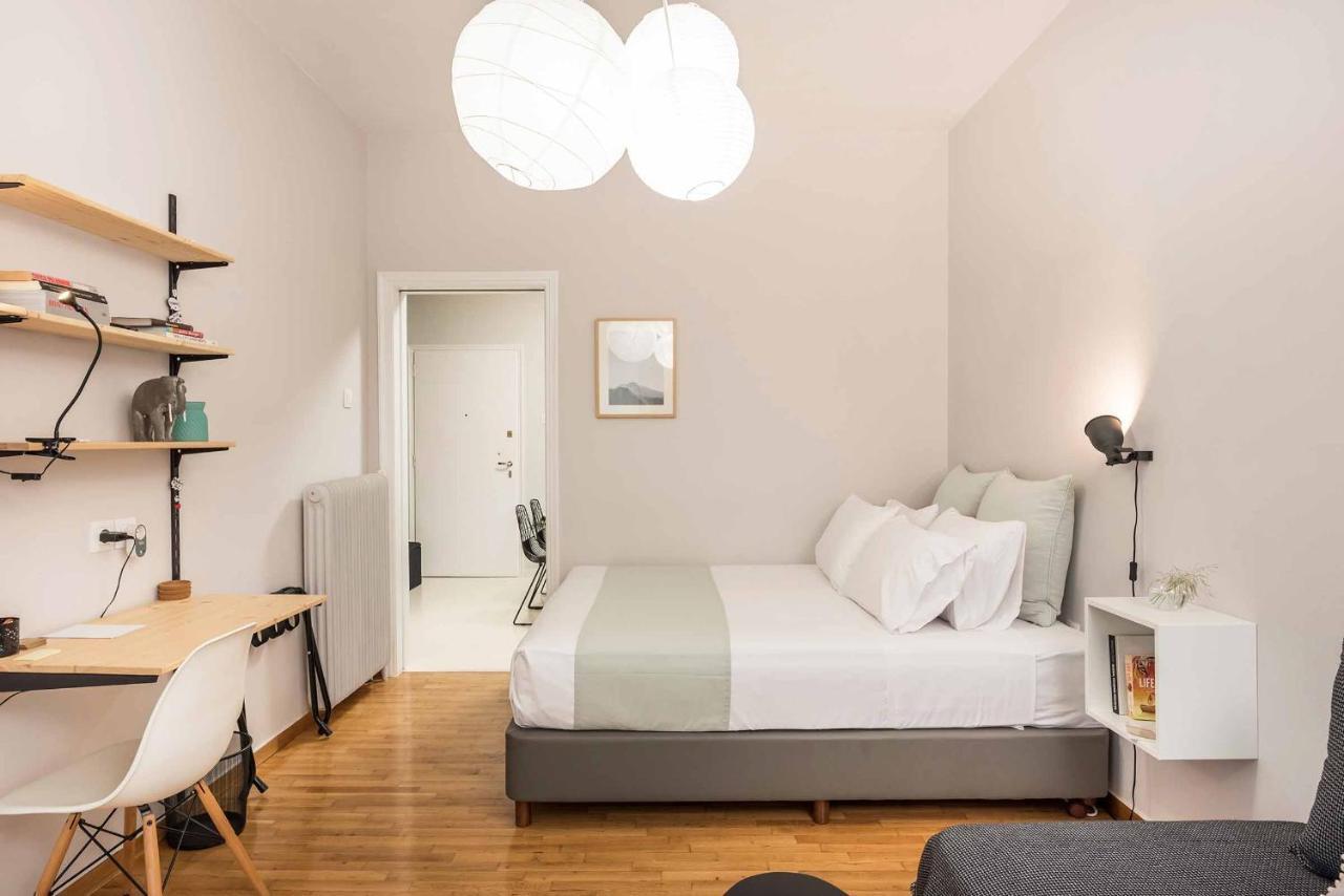 The Cucuwow Apartment Атина Екстериор снимка