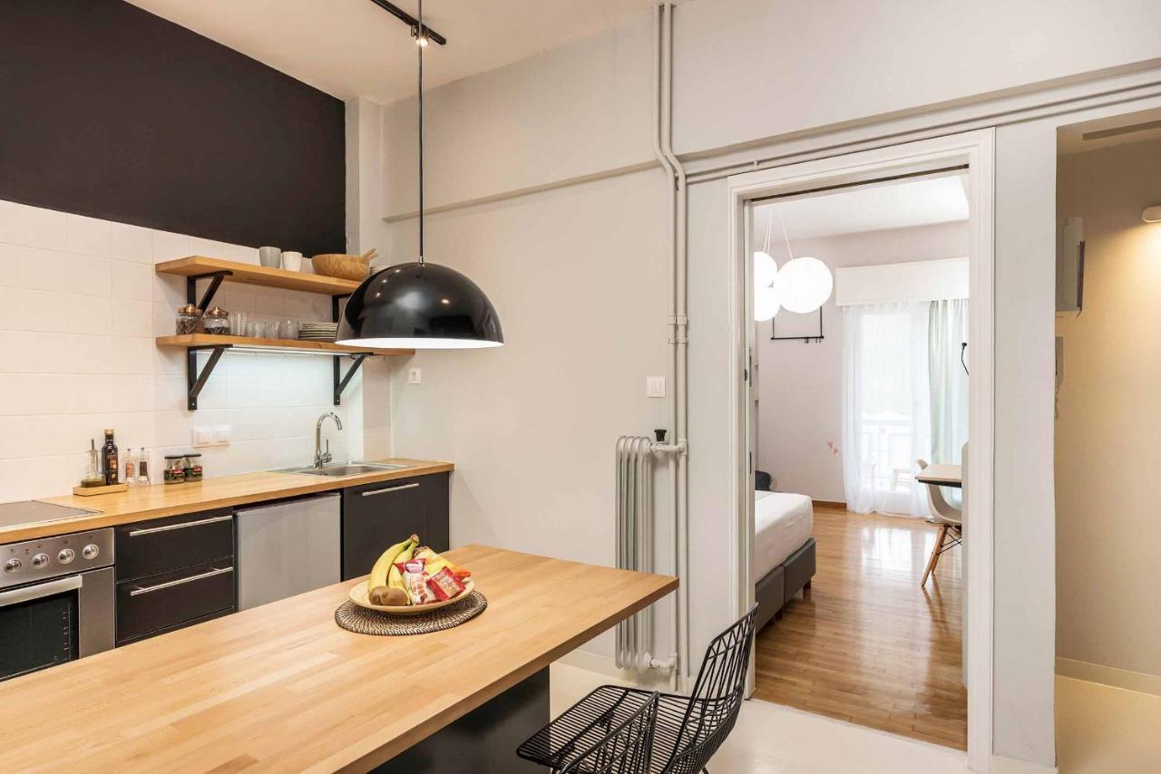 The Cucuwow Apartment Атина Екстериор снимка