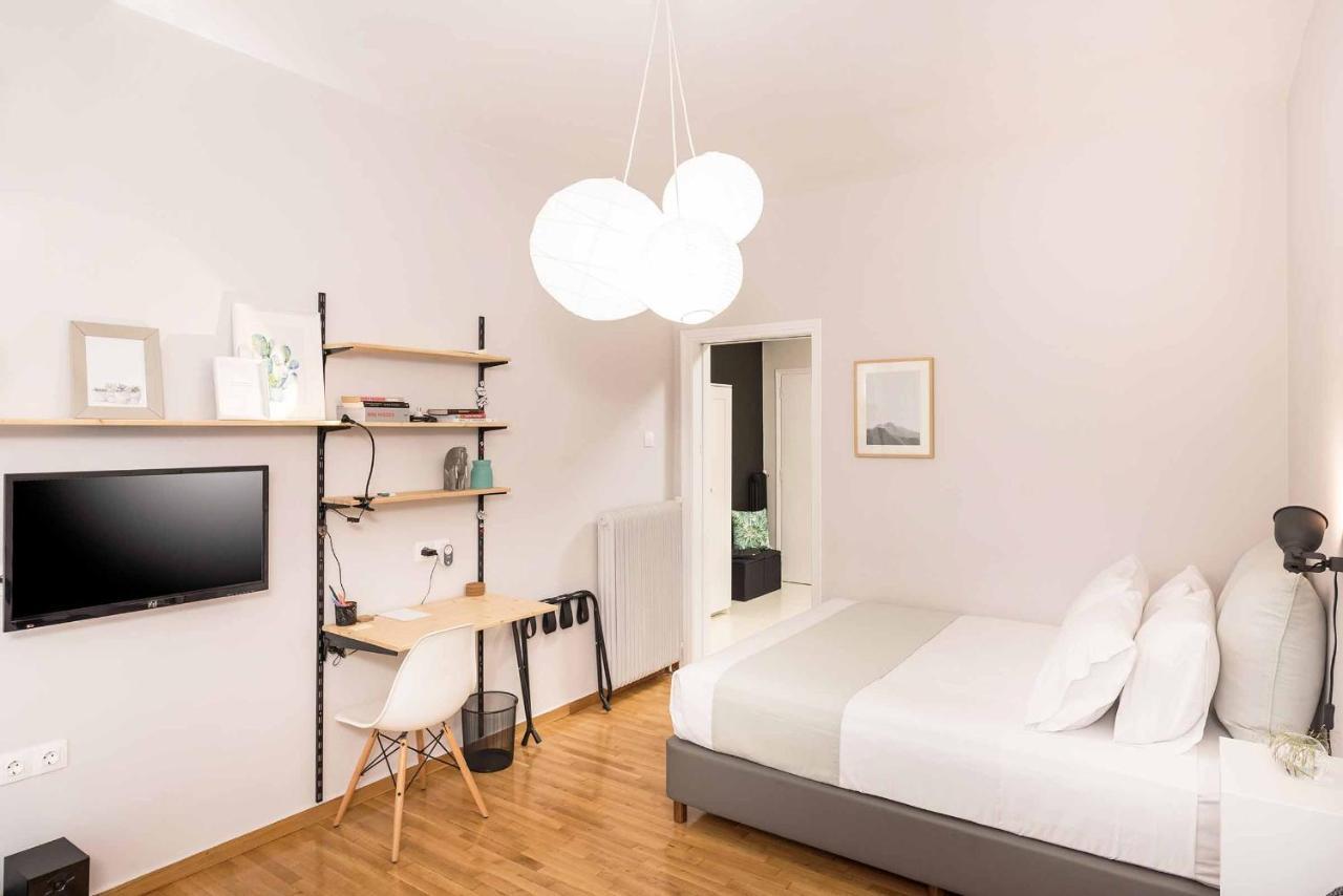 The Cucuwow Apartment Атина Екстериор снимка